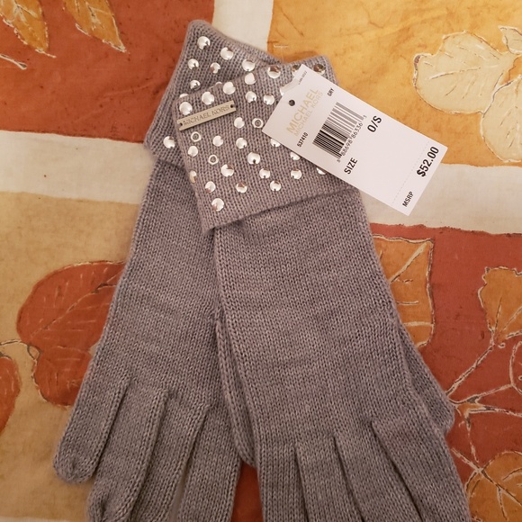 MICHAEL Michael Kors Accessories - Michael Kors gloves with bling